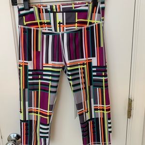 Fabletics Salar Crop. Small.